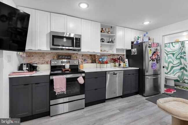 Foto del edificio - 212 Catharine St