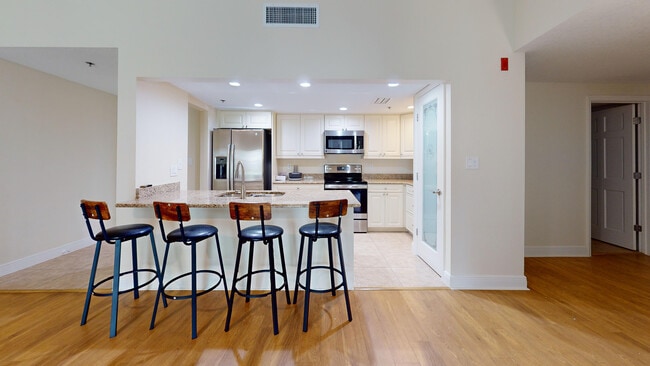 Barra de cocina Selby - The Blake at Bradenton