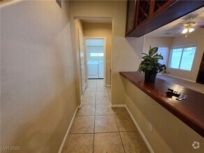 Building Photo - 10772 Glacier Rapids Ct