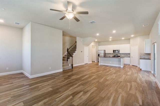 Foto del edificio - 7528 Redondo Dr