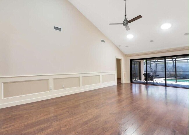 Building Photo - 4126 Birchwood Dr