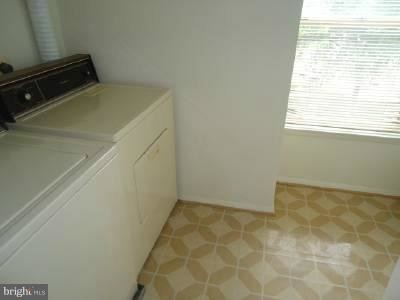 Building Photo - 18401 Guildberry Dr