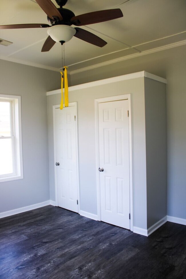 Foto del edificio - 130 D St SW