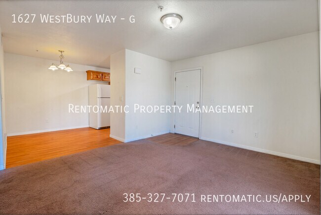 Building Photo - 1627 Westbury Way