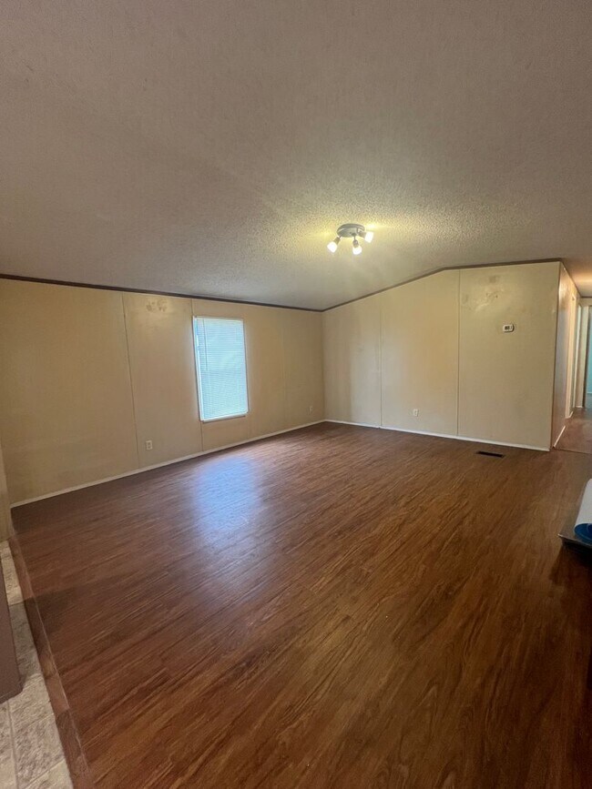 Foto del edificio - 3 Bedroom 2 Bath Mobile Home located in South Lake Charles