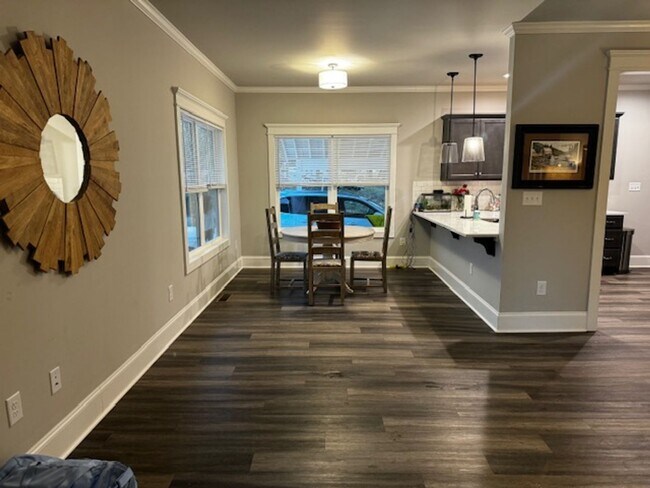 Foto del edificio - New Construction in Downtown Watkinsville