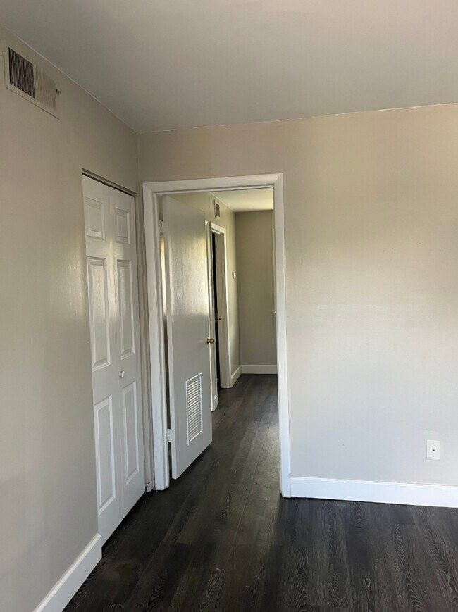 Foto del edificio - Sunny Ridge Apartments