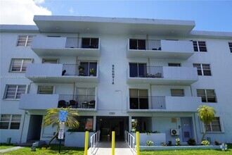 Building Photo - 1221 SW 122nd Ave