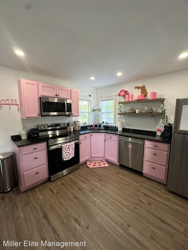Building Photo - 1 br, 1 bath House - 95348 Catatlina Dr