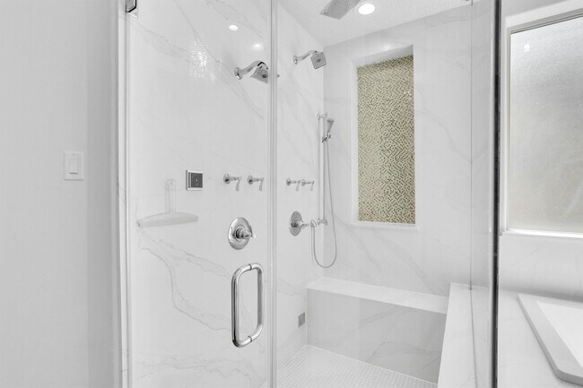 Foto del edificio - 20637 Eaglewood Trace Dr