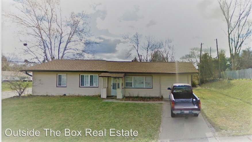 Primary Photo - 122 W Garland Ave