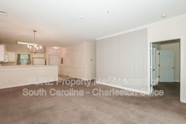 Building Photo - 302 Kiskadee Loop