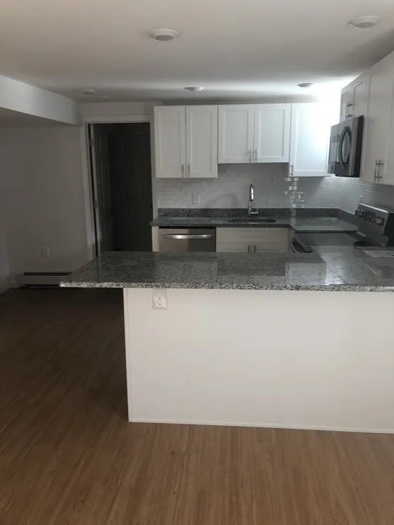 Foto principal - 79 Ballou Ave