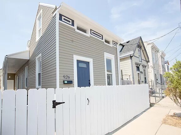 Foto del edificio - 926 Boone St