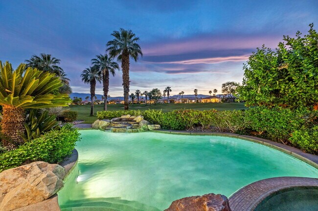 Foto del edificio - 727 Arrowhead Dr