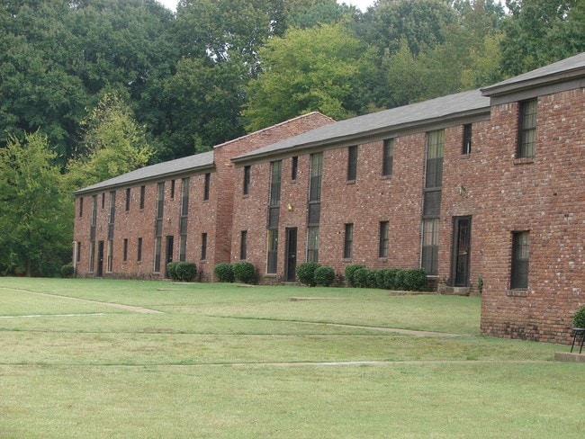 Foto del edificio - Raintree Apartments