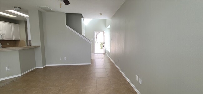 Building Photo - 14426 Mooreview Ln