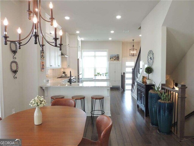 Foto del edificio - 4201 Deming Cir