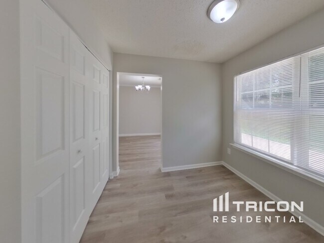 Foto del edificio - 105 Great Oaks Way
