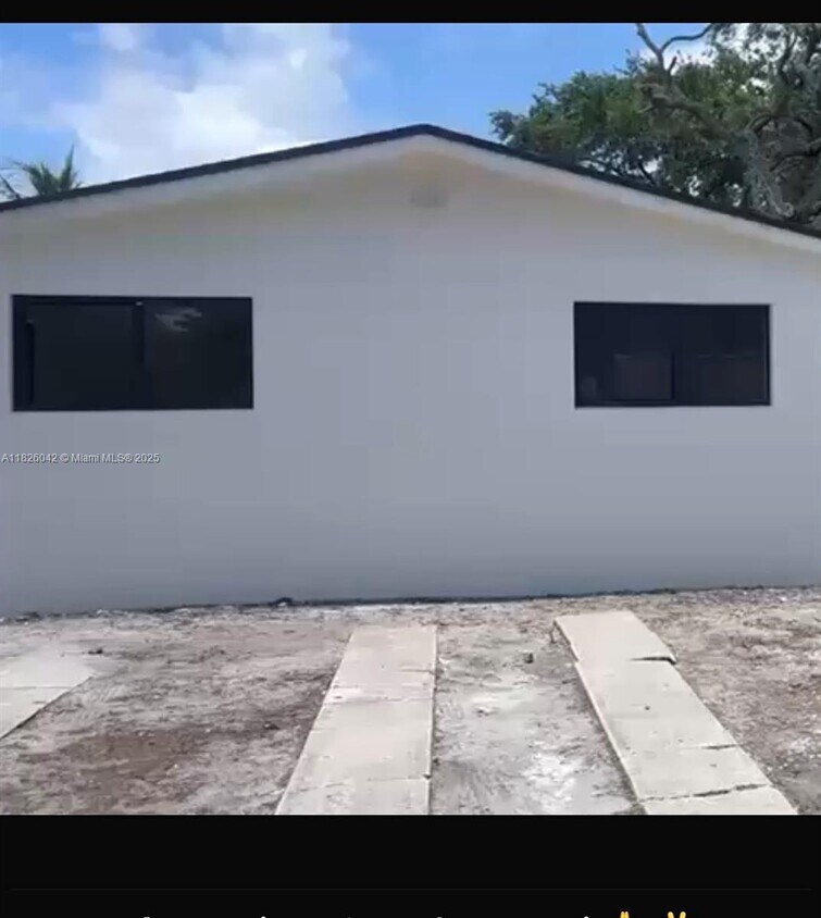 Foto principal - 1837 NW 44th St