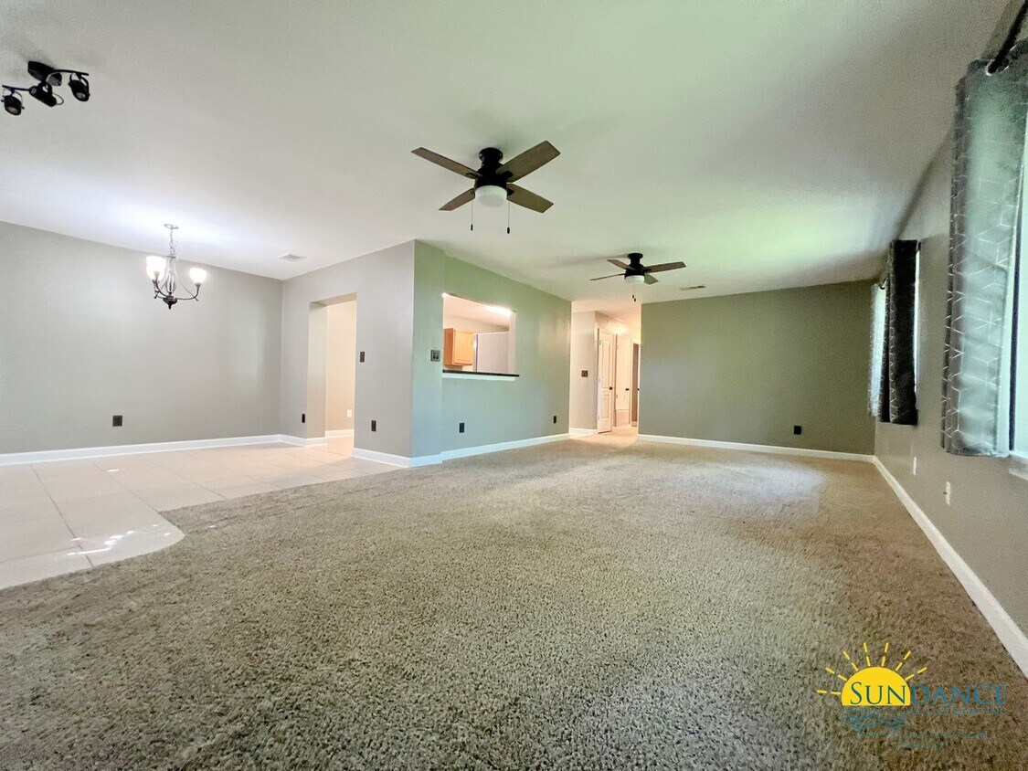 Foto principal - Lovely 3 Bedroom Home in Fort Walton Beach