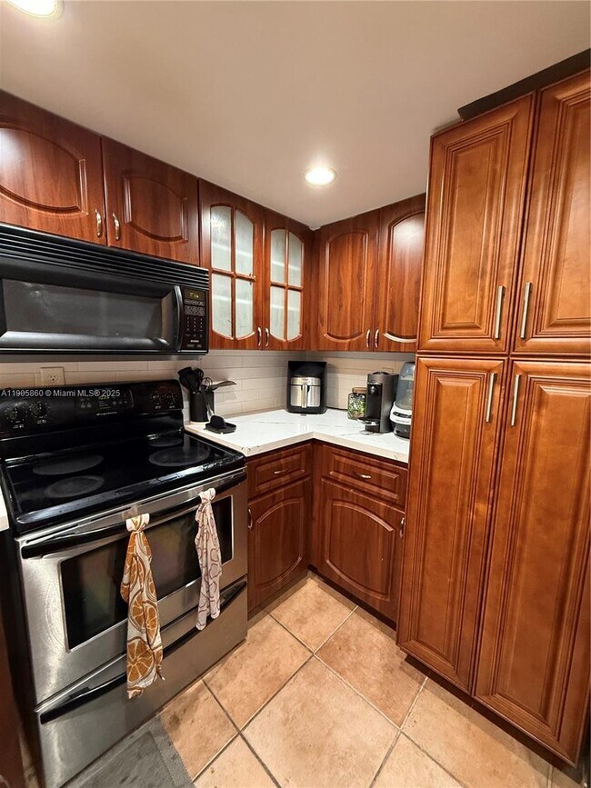 Foto del edificio - 540 Brickell Key Dr