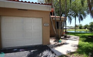 Building Photo - 630 N University Dr