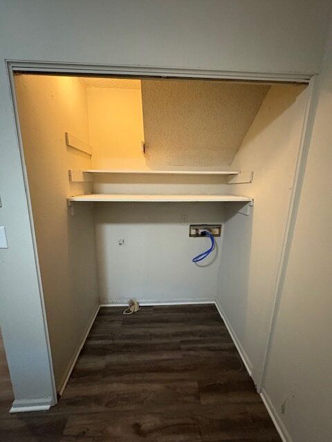 Foto del edificio - 126 Oakmont Dr