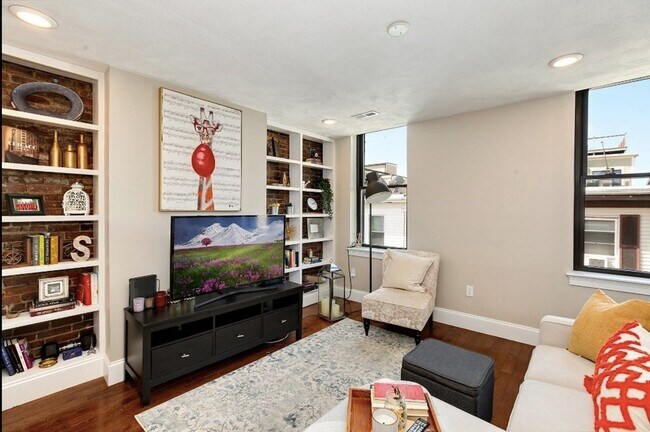 Foto del edificio - 194 Athens St