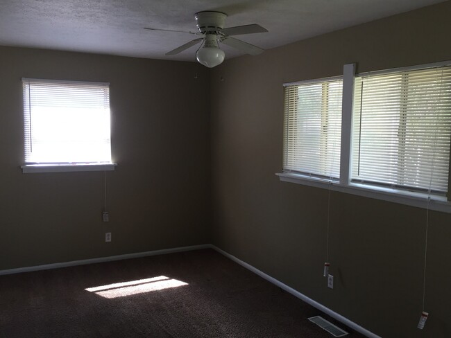 Foto del edificio - **AVAILABLE NOW**East Columbus, GA 3 Bedro...