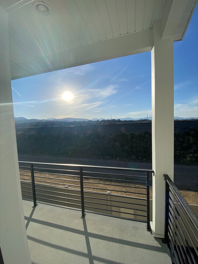 Building Photo - 15168 S Wild Horse Way