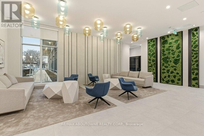 Building Photo - 500 Plains Rd E