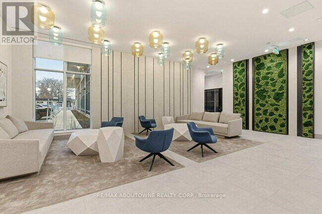 Photo du bâtiment - 500 Plains Rd E