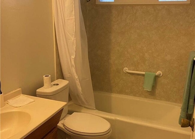 Building Photo - 20460 Flintgate Dr