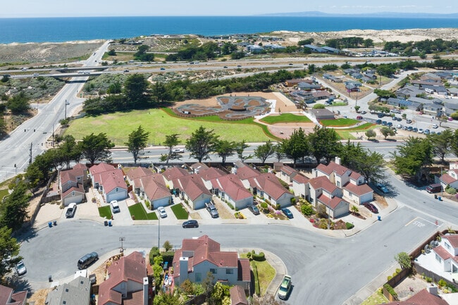 Conveniently close to the ocean Marina, California