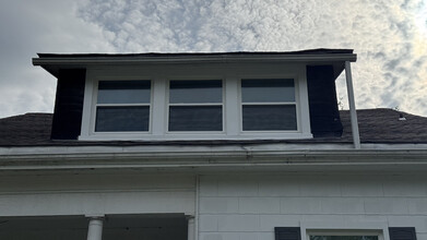 Building Photo - 1517 Waverly St