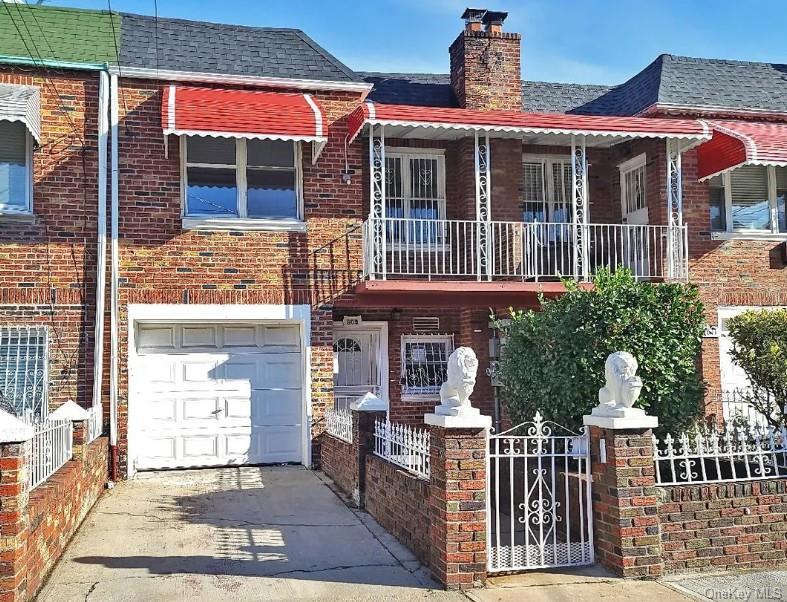 Foto principal - 609 E 96th St