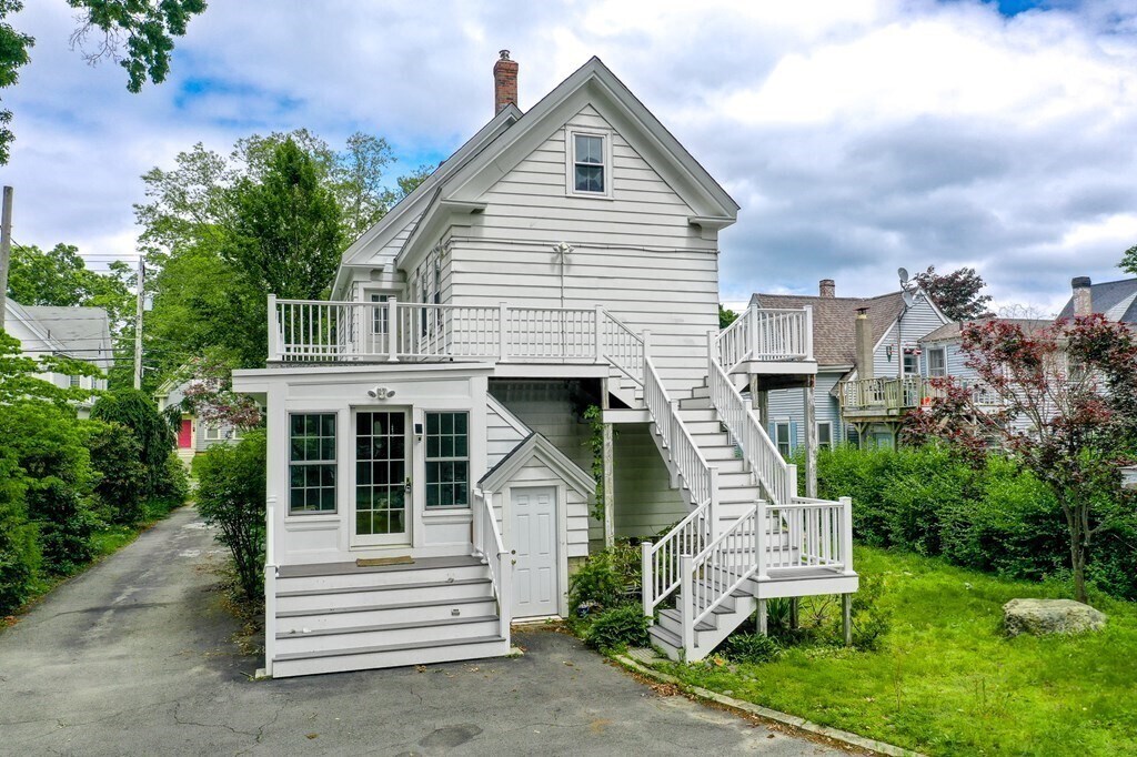 462 Washington St, Whitman, MA 02382 Townhome Rentals in Whitman MA