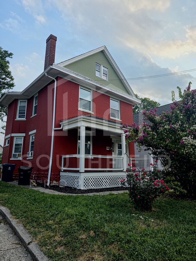 Building Photo - 1537 Ruth Ave