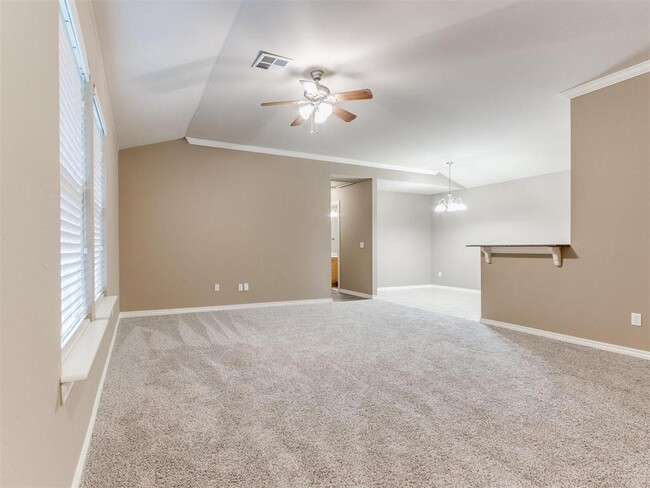 Foto del edificio - 608 Garrison Ln