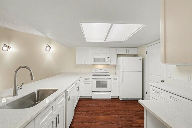 Foto del edificio - 18302 Aintree Ct