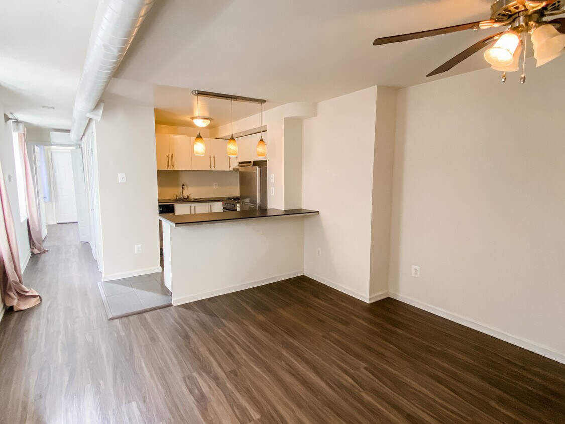Foto principal - 412 S 15th St