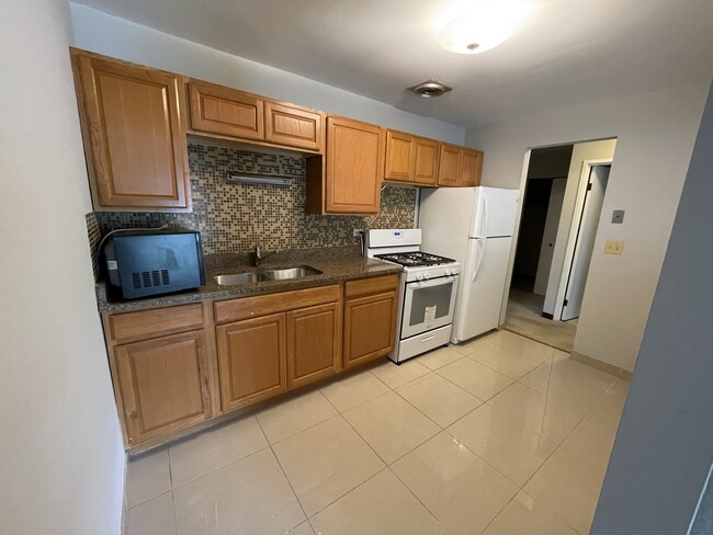 Foto del edificio - 712 W Huntington Commons Rd