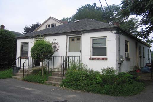 Primary Photo - 208-210 S Quinsigamond Ave
