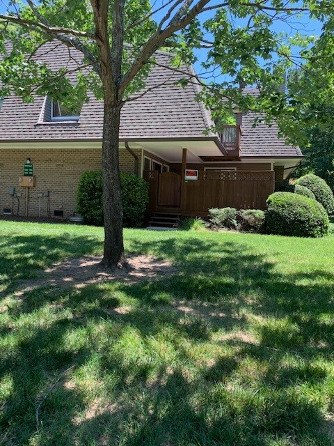 Building Photo - 262 Brookberry Cir