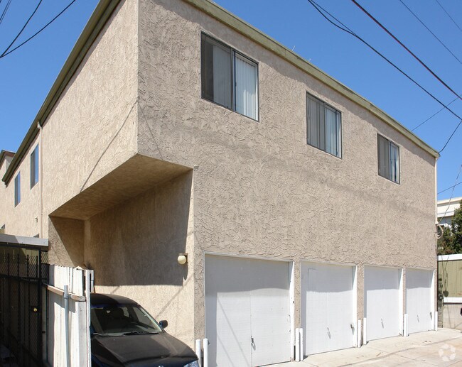 Foto del edificio - 4525 Georgia St