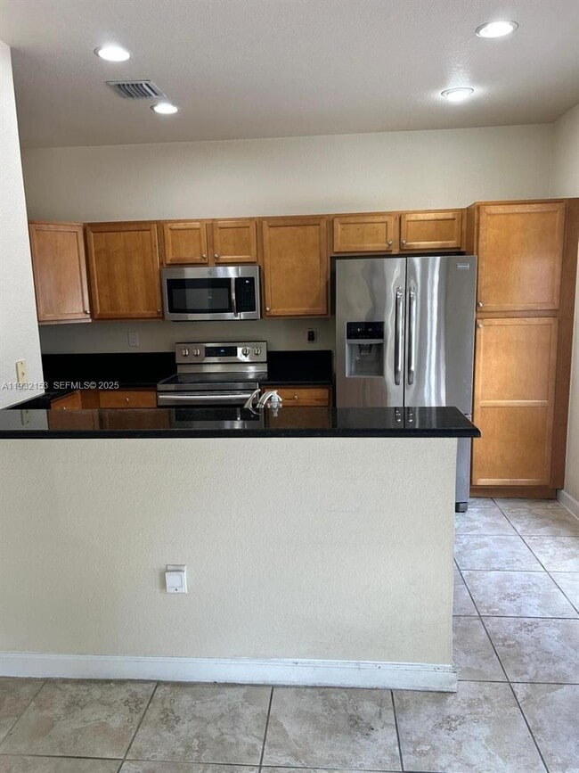 Building Photo - 9360 SW 170th Passage