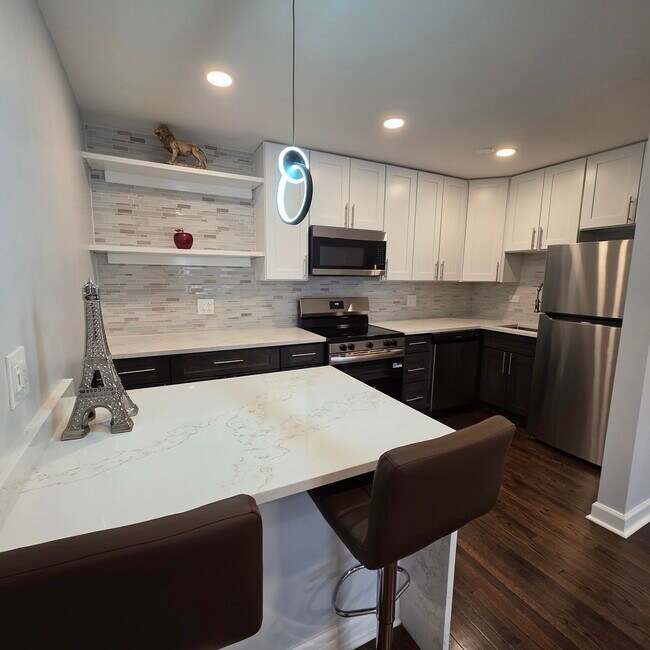 Foto del edificio - 420 W Aldine Ave