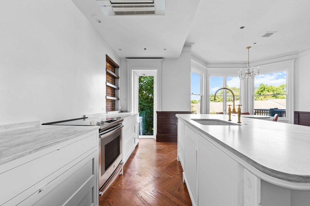 Foto principal - 320 Tappan St