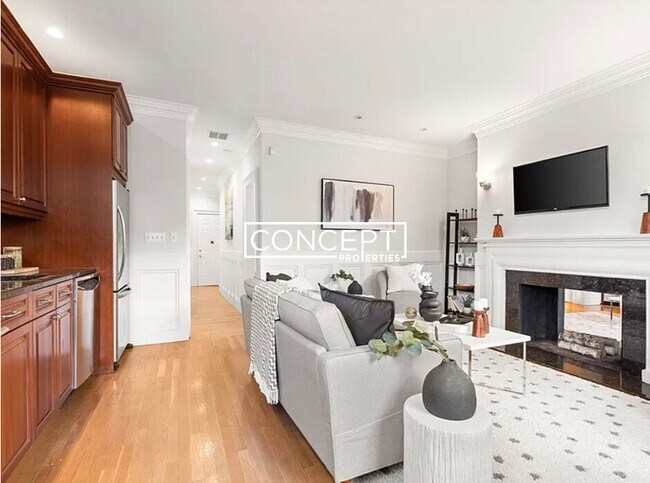 Foto del edificio - 248 Beacon St